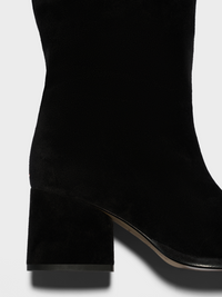 Almut Knee-High Boots