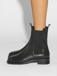 Caspar Leather Ankle Boots