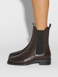 Caspar Leather Ankle Boots