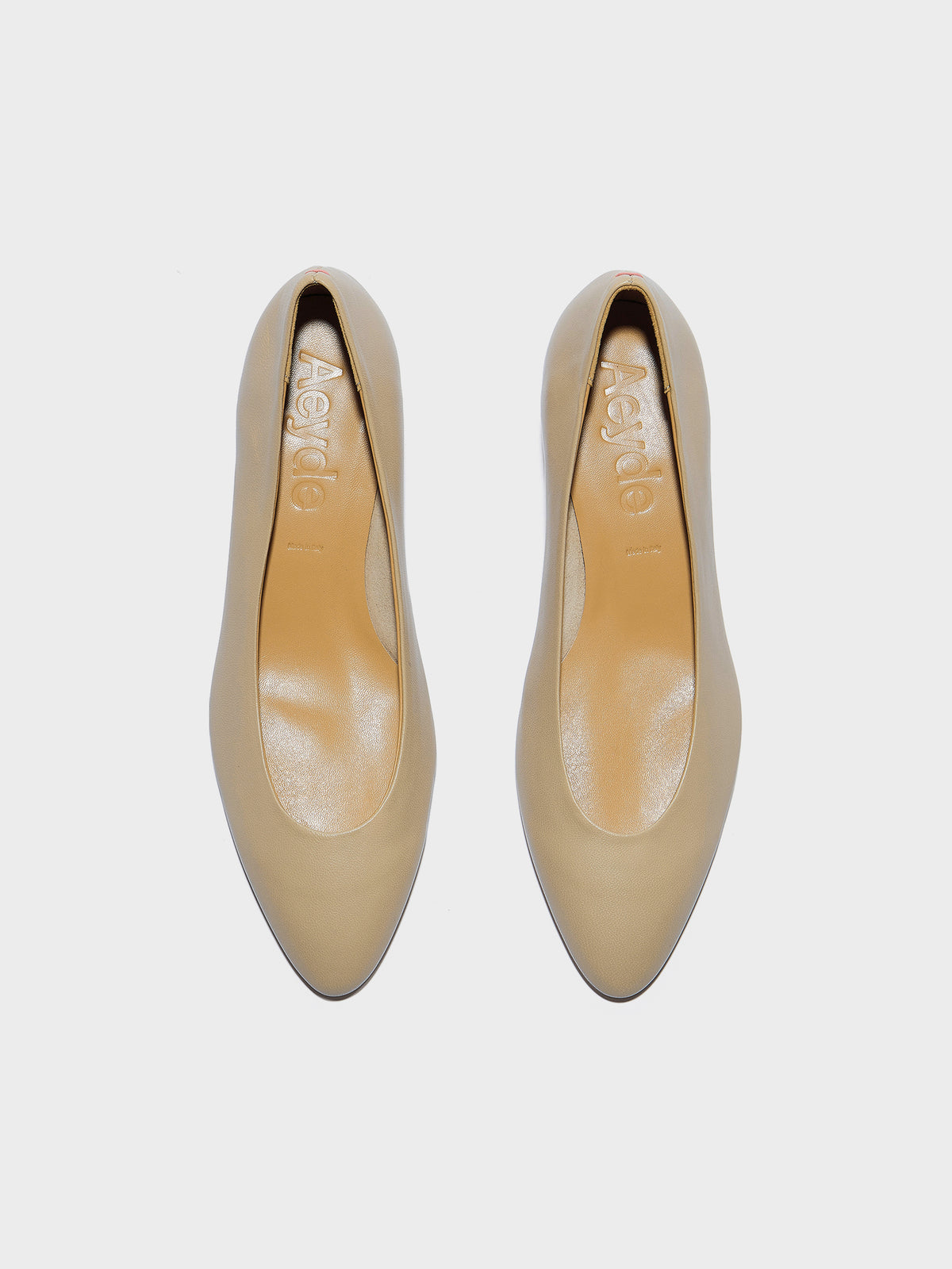 Helia Low-Cut Pumps