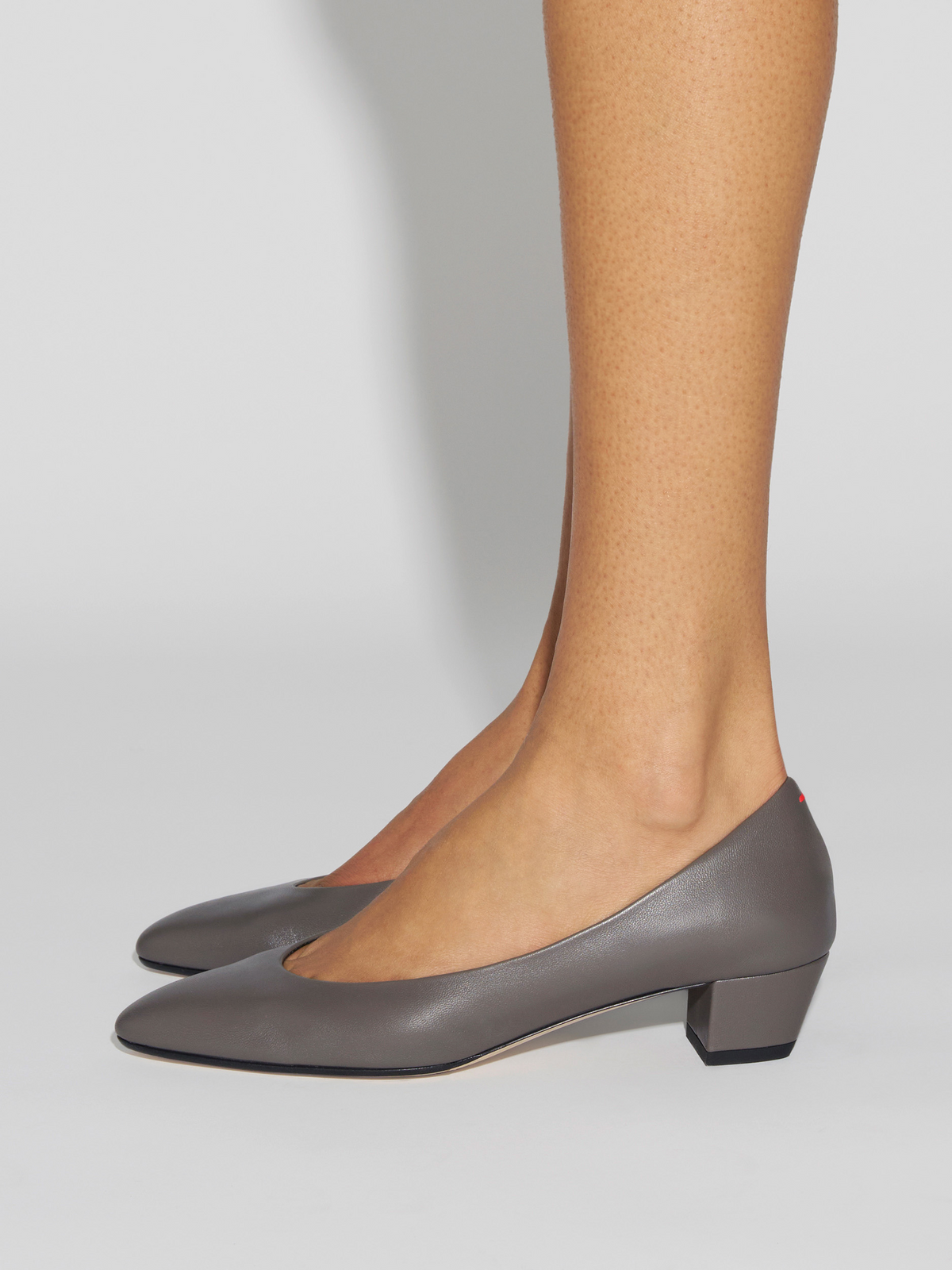 Helia Low-Cut Pumps