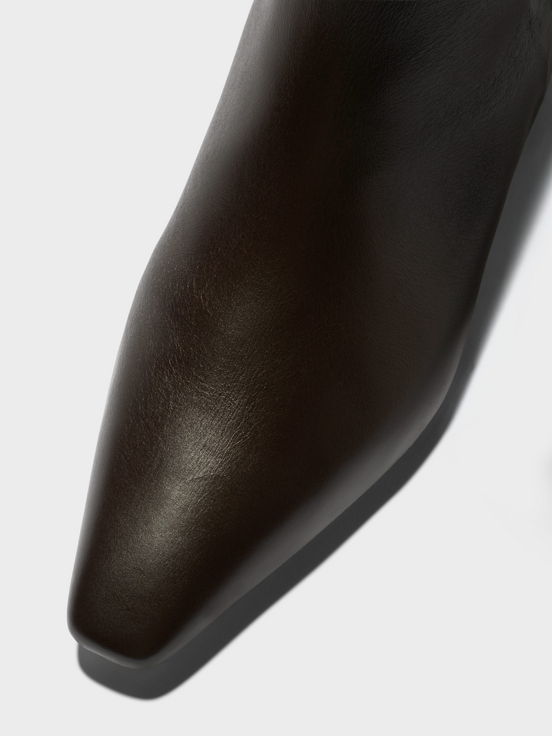 Ilaria Knee-High Boots