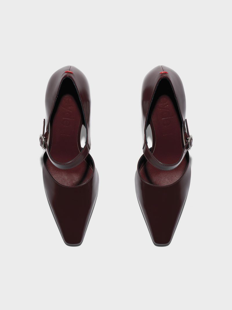 Isidora Mary-Jane Pumps