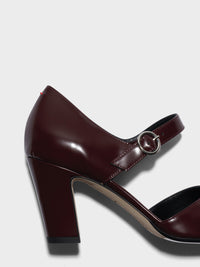 Isidora Mary-Jane Pumps