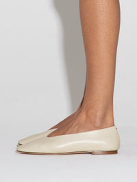 Kirsten Round-Toe Flats