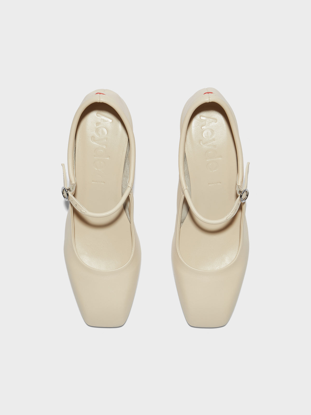 Lina Mary-Jane Pumps