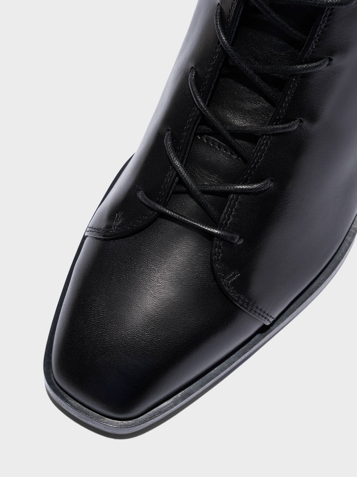 Noel Leather Ankle Boots