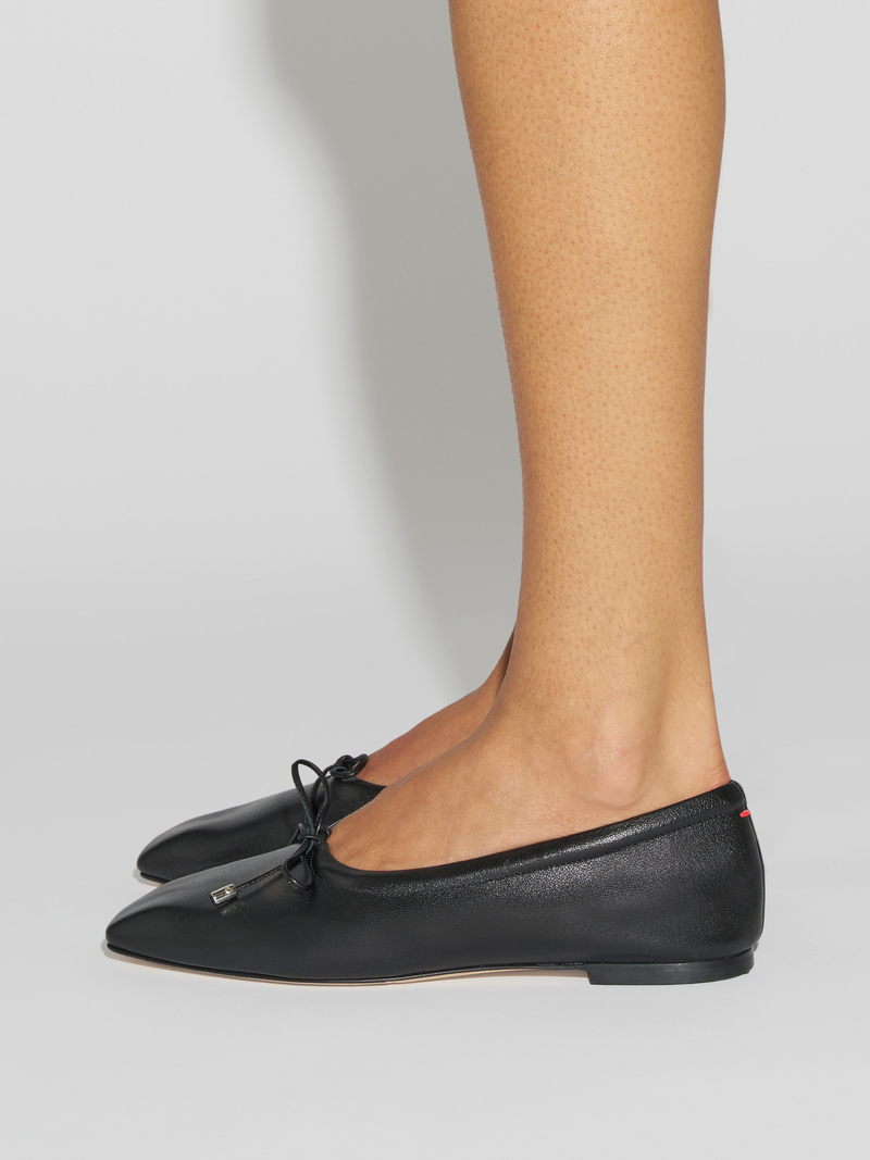 Nomi Glove-Fit Flats