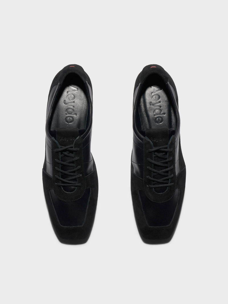 Uma Slim Sneakers