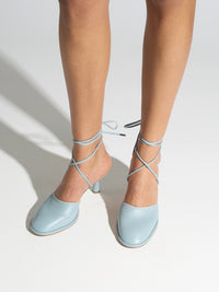 Farah Glove-Fit Mules