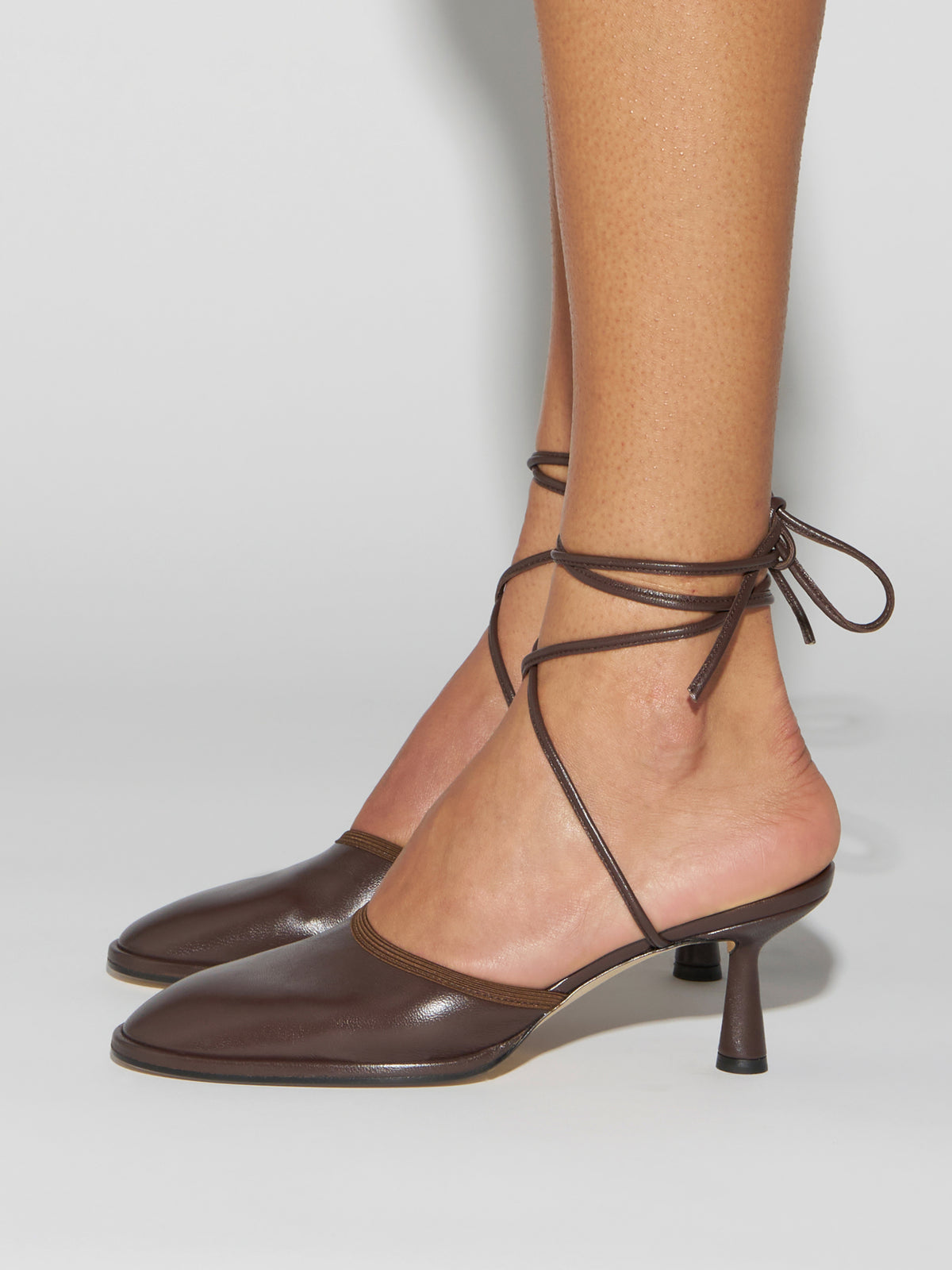Farah Glove-Fit Mules